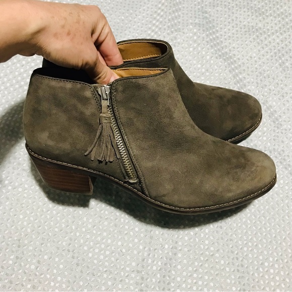 Vionic Vionic Serena Ankle Boot - Picture 4 of 11